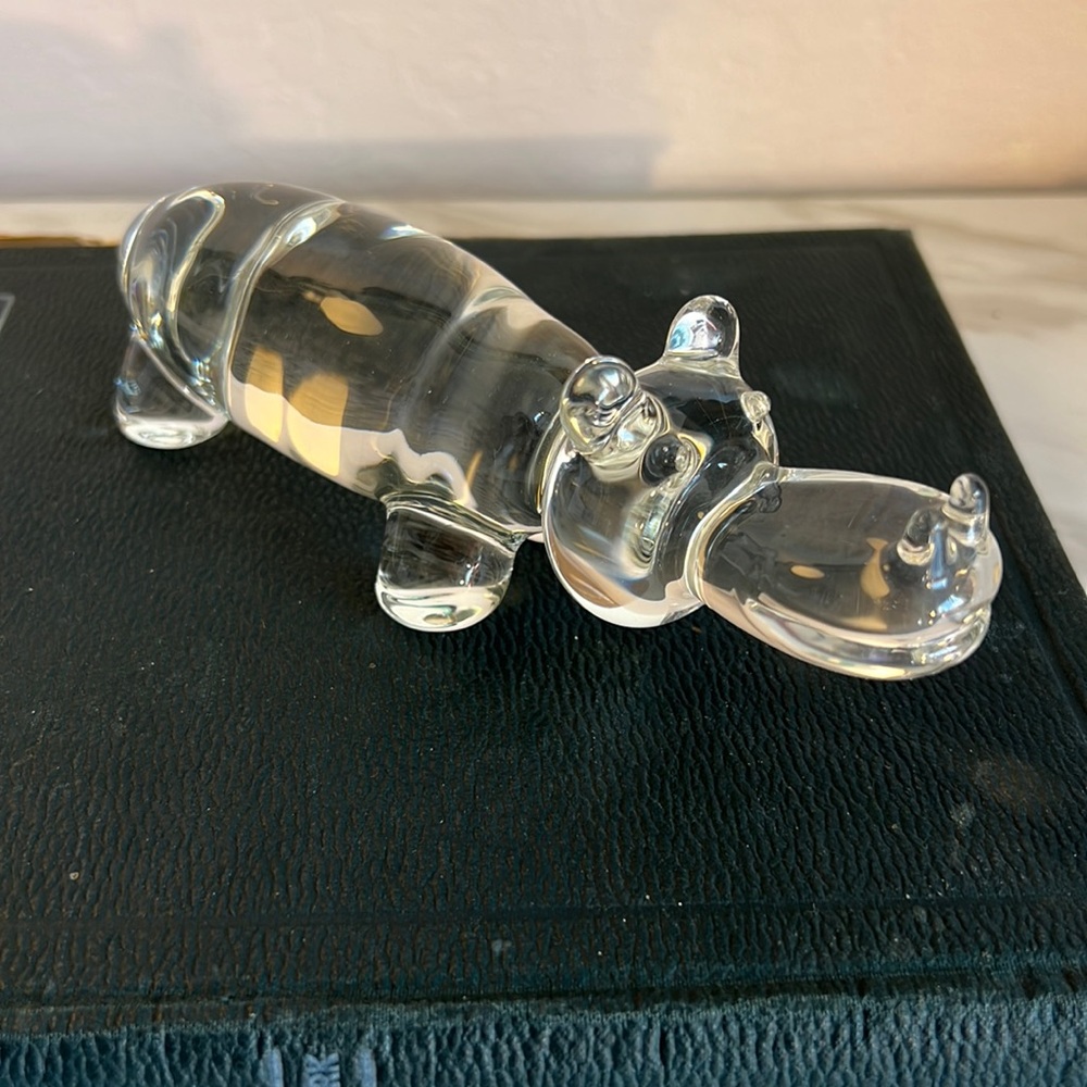Glass paperweight